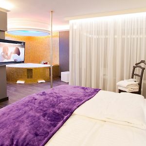 Plaza Inn Stays Design Dortmund